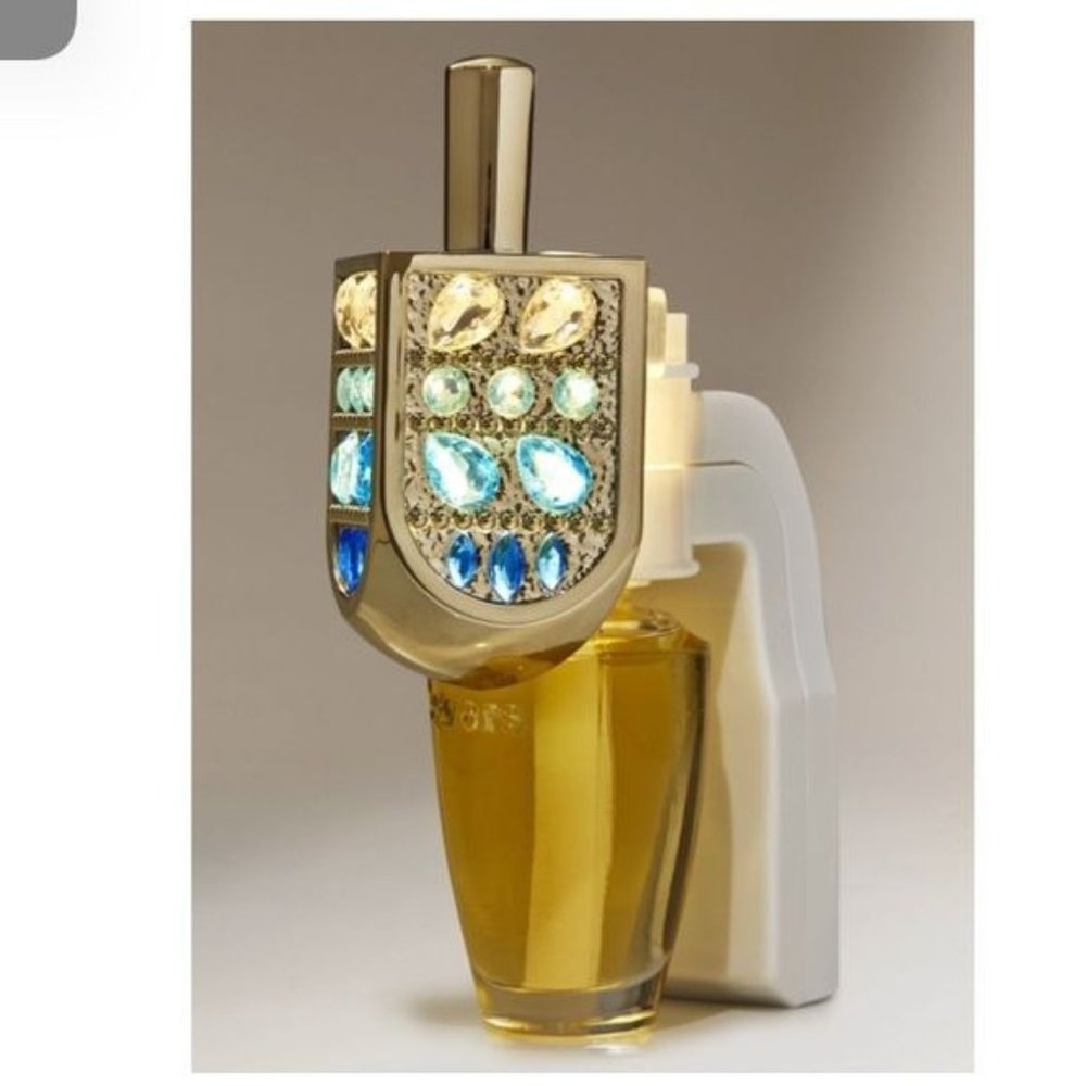 Bath & Body Works DREIDEL NIGHT Hanukkah Wallflower NightLight Up Wall Unit